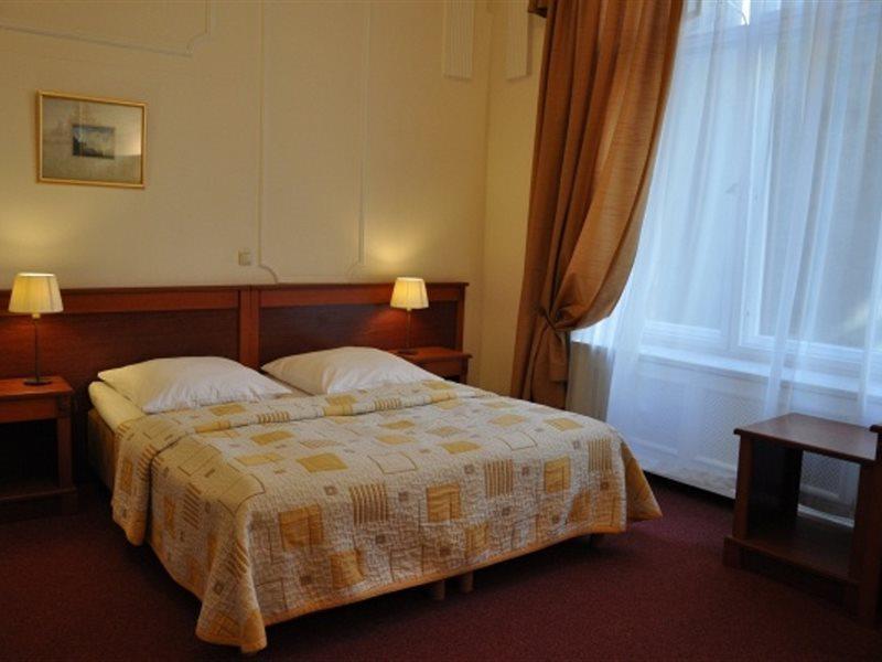 Hotel Pension Savoy Near Kurfuerstendamm Berlín Exteriér fotografie