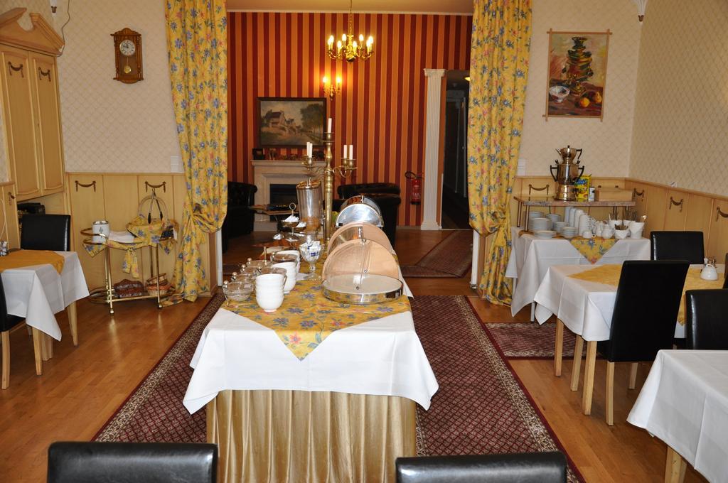 Hotel Pension Savoy Near Kurfuerstendamm Berlín Exteriér fotografie
