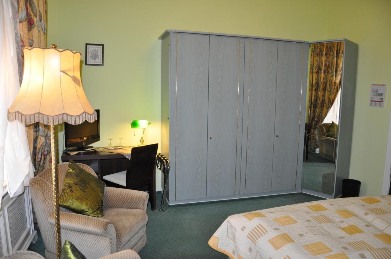 Hotel Pension Savoy Near Kurfuerstendamm Berlín Pokoj fotografie